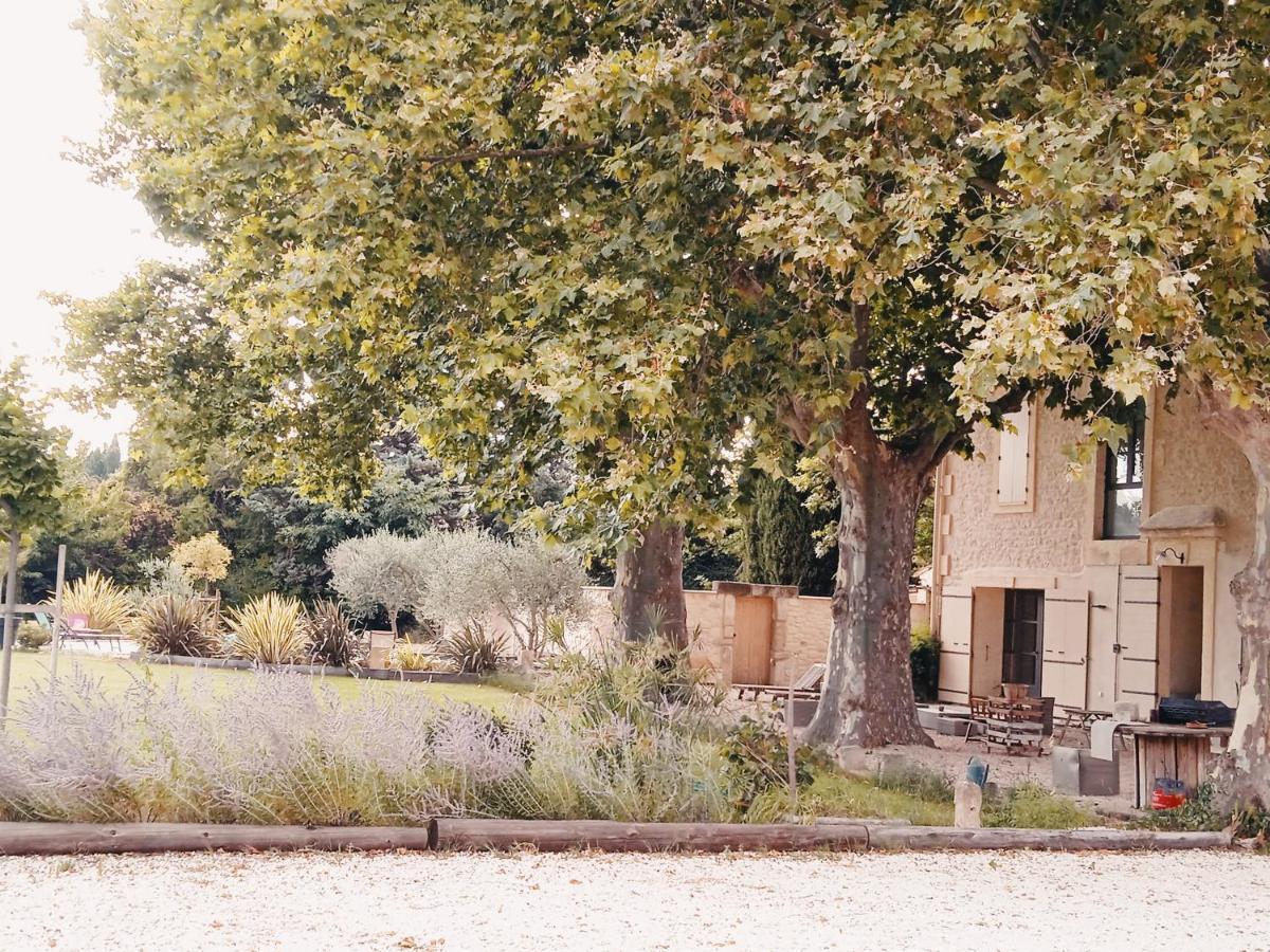 Gite Du Mas De La Finiere ,Avec Spa Interieur Châteaurenard المظهر الخارجي الصورة
