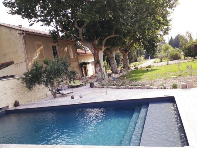 Gite Du Mas De La Finiere ,Avec Spa Interieur Châteaurenard المظهر الخارجي الصورة