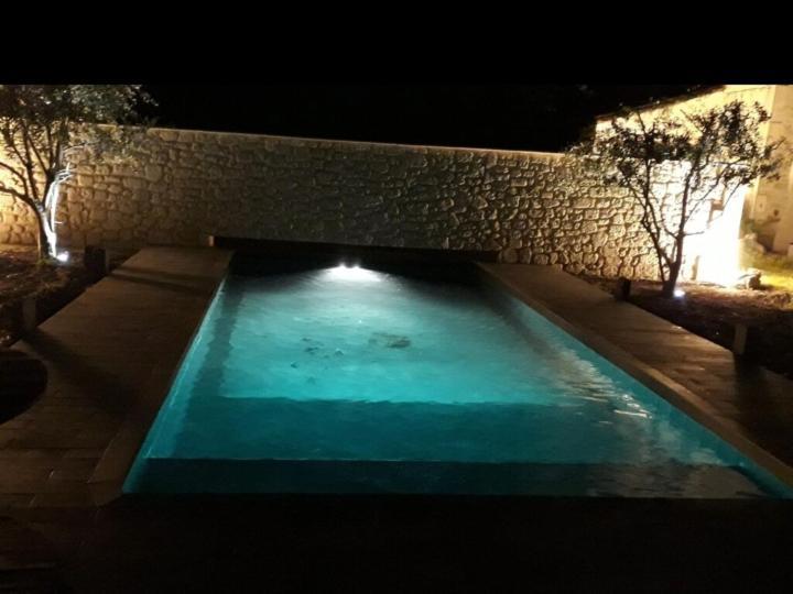 Gite Du Mas De La Finiere ,Avec Spa Interieur Châteaurenard المظهر الخارجي الصورة