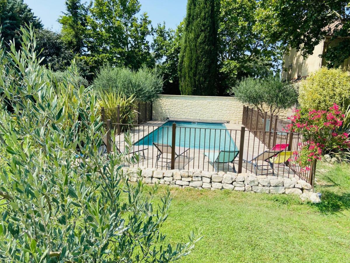 Gite Du Mas De La Finiere ,Avec Spa Interieur Châteaurenard المظهر الخارجي الصورة
