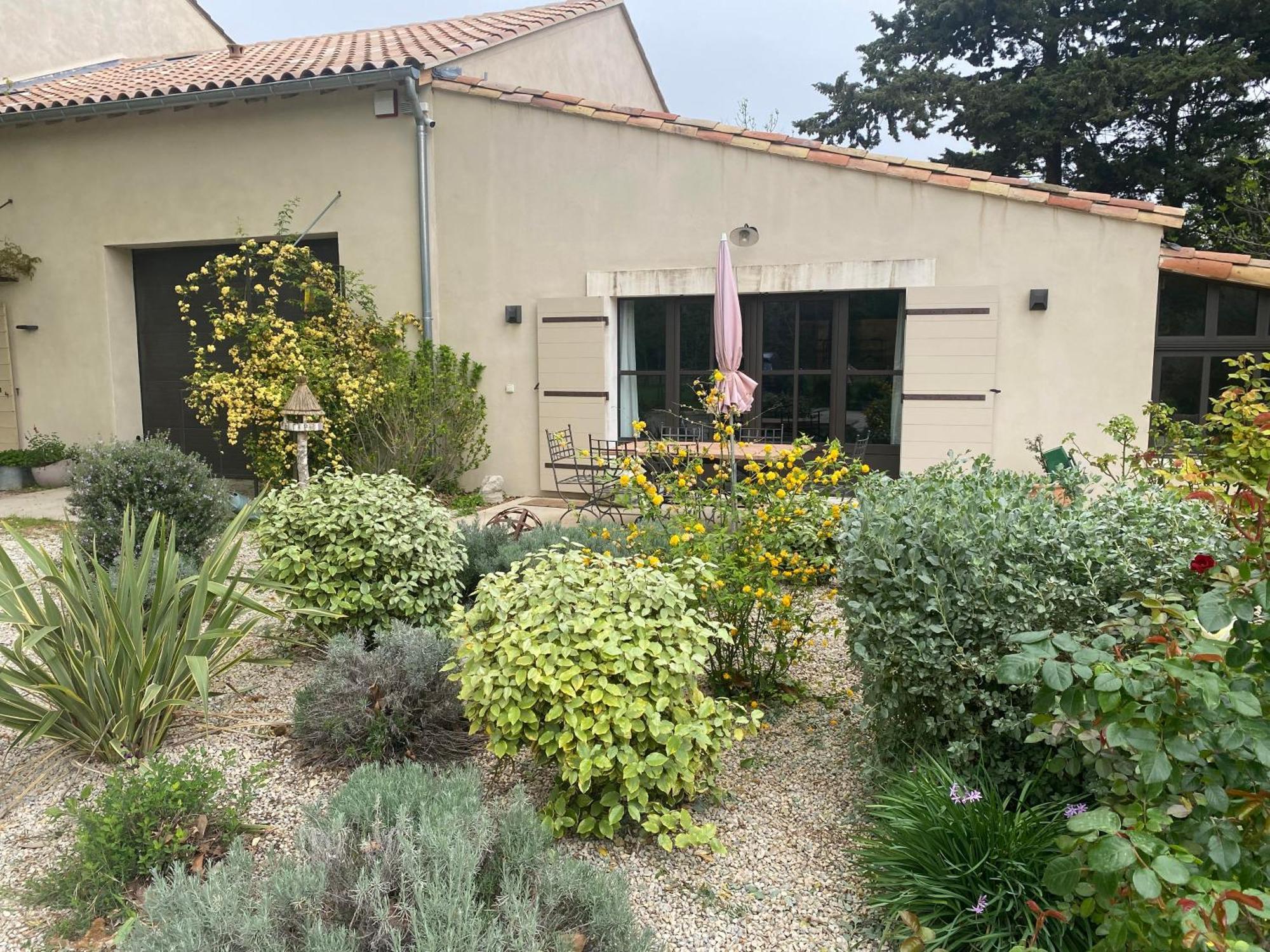 Gite Du Mas De La Finiere ,Avec Spa Interieur Châteaurenard المظهر الخارجي الصورة